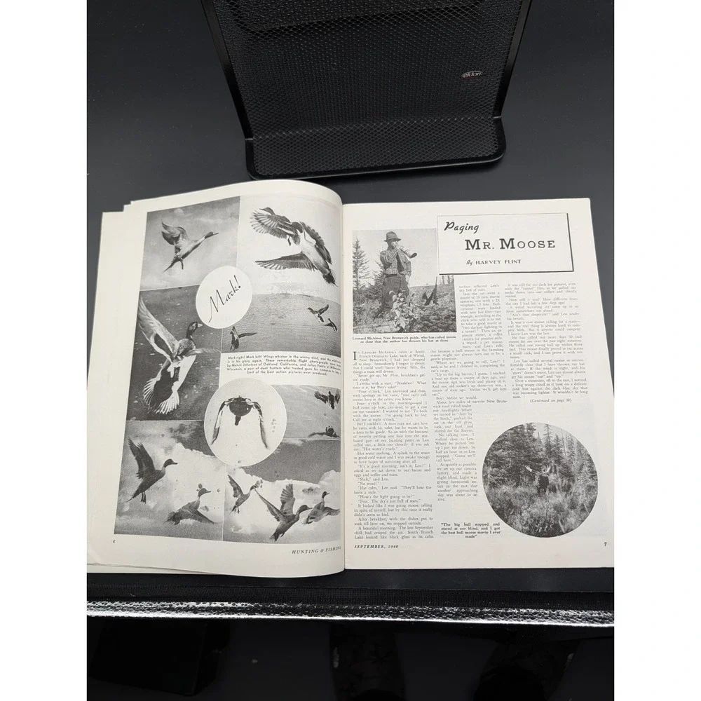 Vintage Hunting And Fishing September 1940 Hunting Dogs Cover Outdoorsman